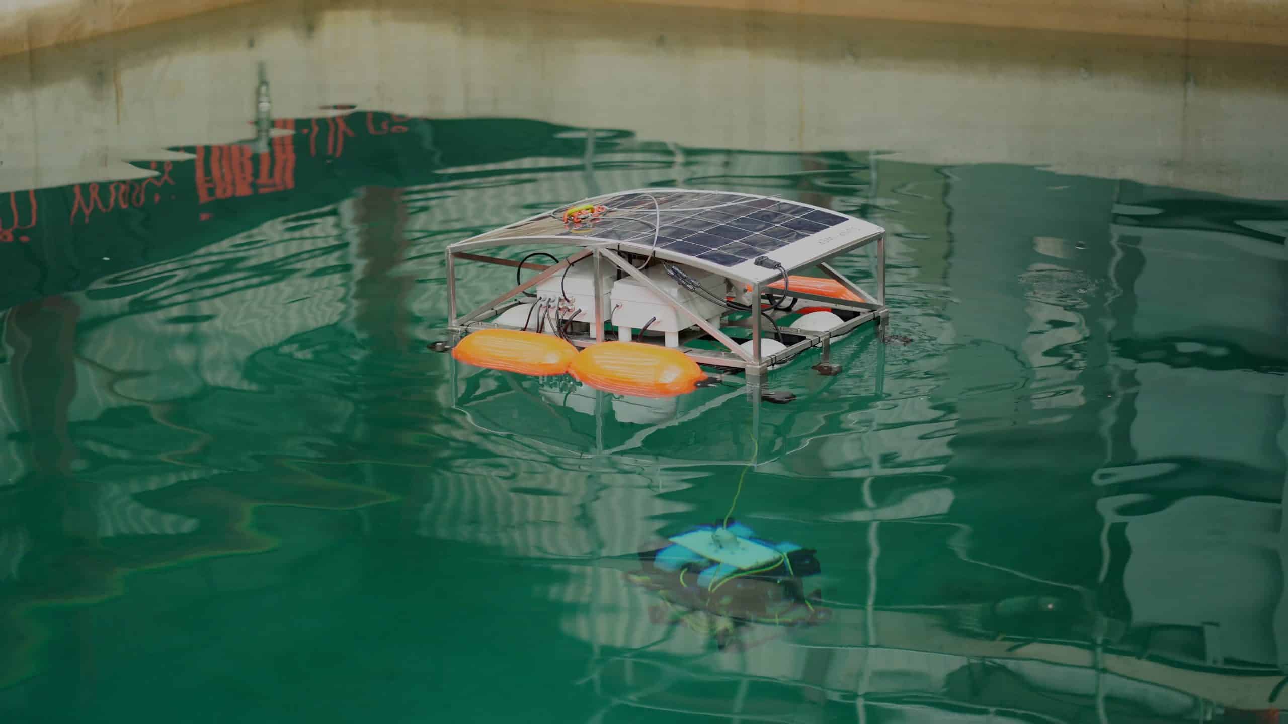 A2I2 - pioneering autonomous underwater survey robot